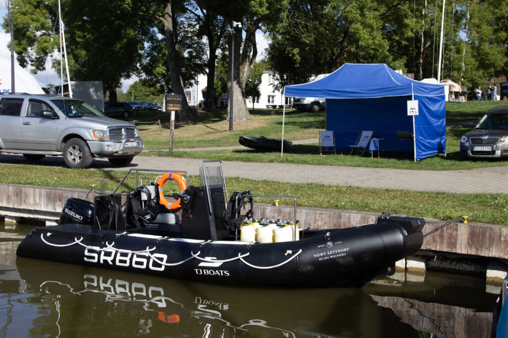 SRB60 Dive - HDPE Boat